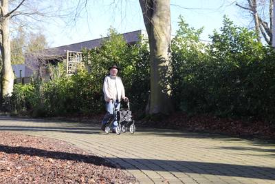 Walking with a rollator!